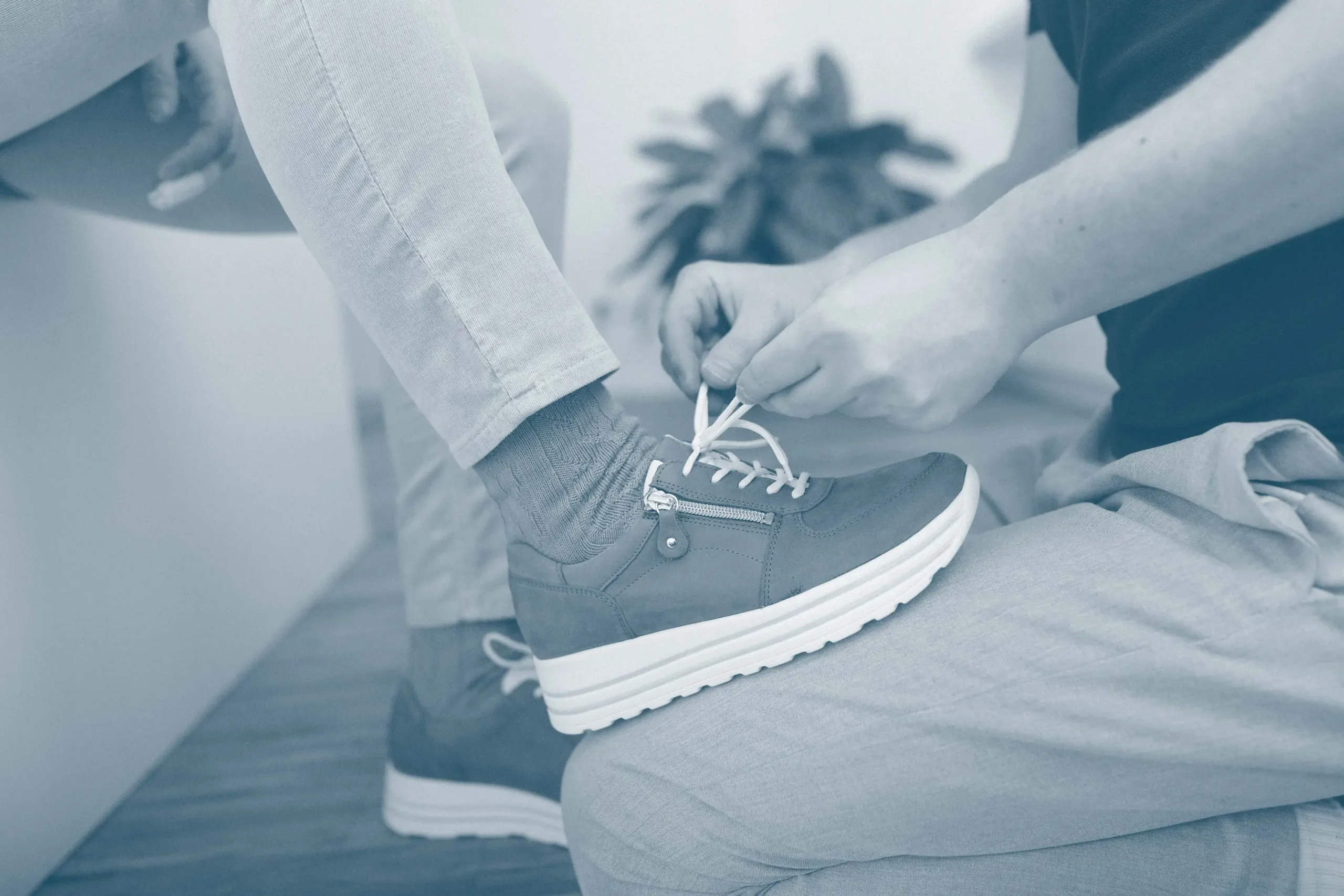 Kramer Orthopaedie Schuhe anziehen 1